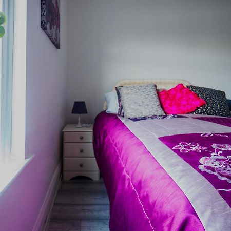 Couldon Lodge Stoke-on-Trent Экстерьер фото