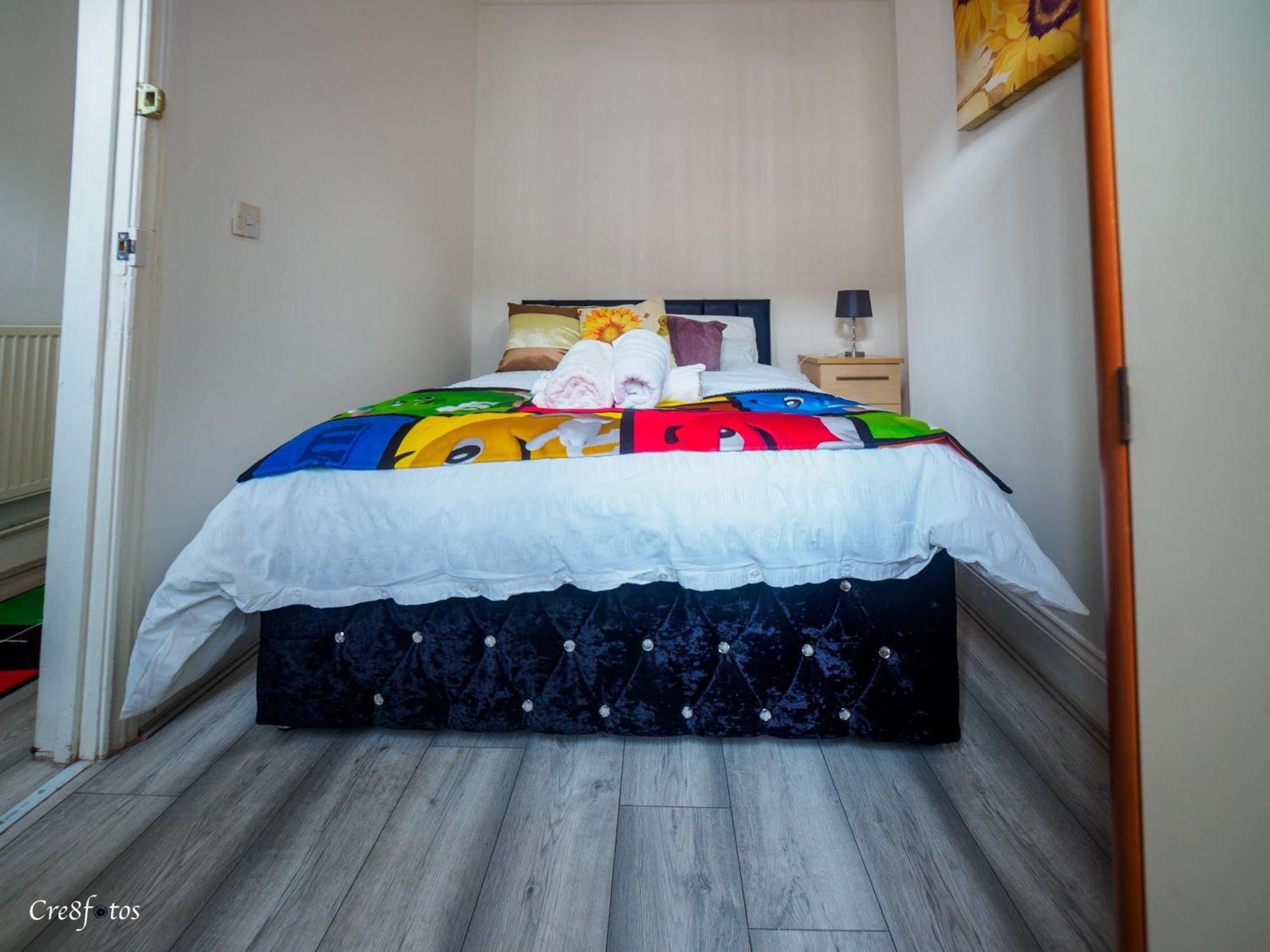 Couldon Lodge Stoke-on-Trent Экстерьер фото