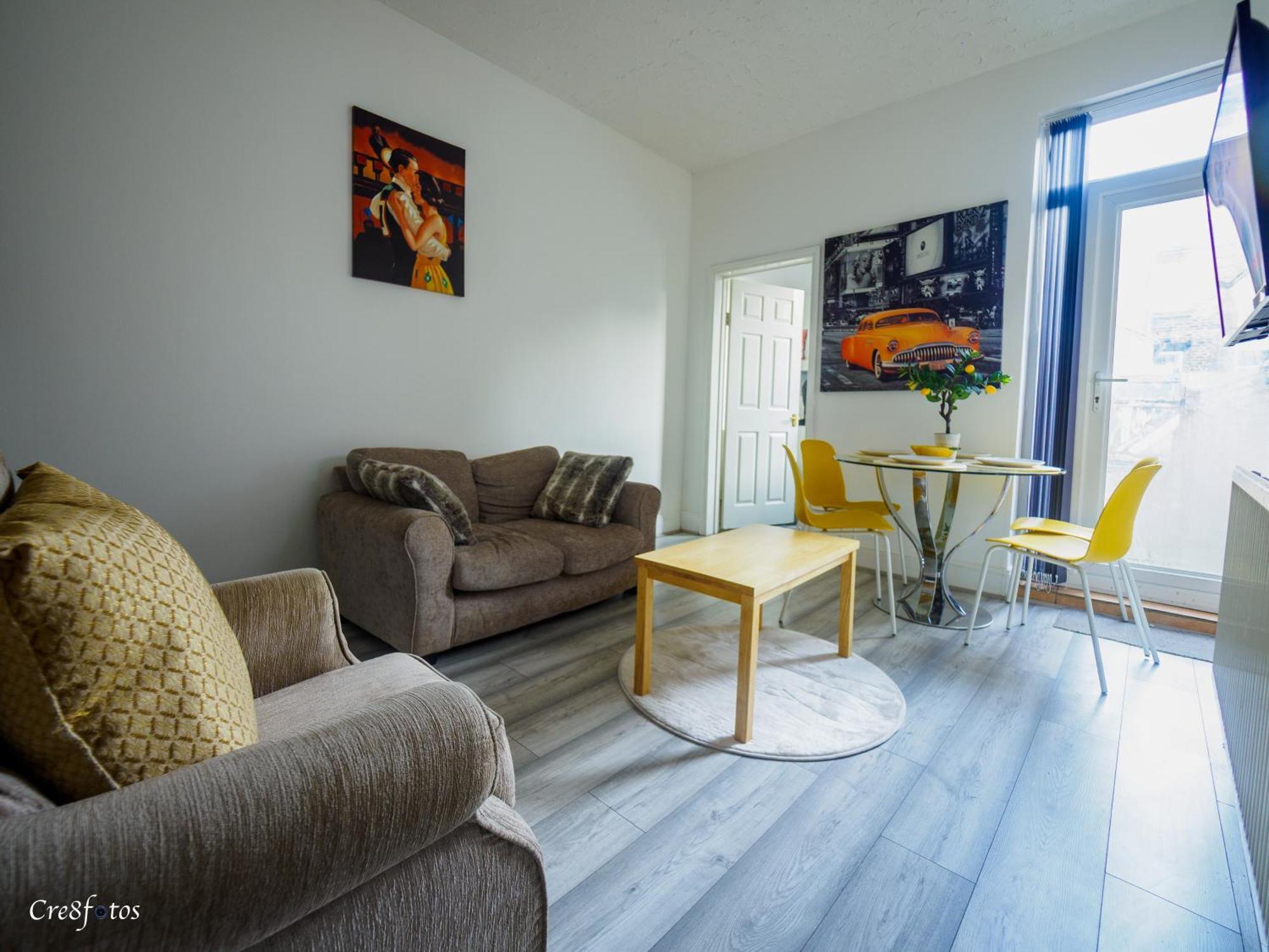 Couldon Lodge Stoke-on-Trent Экстерьер фото